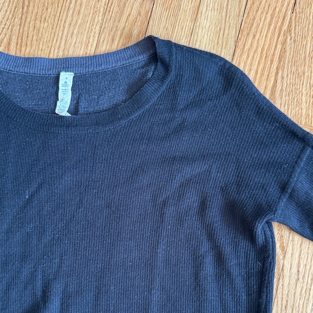 Lululemon sweater